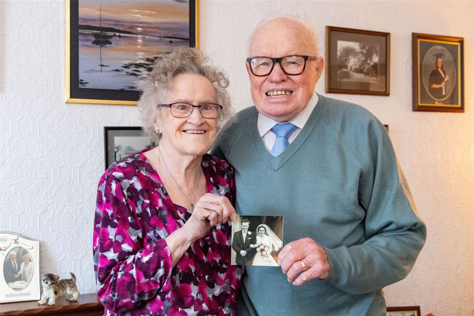 Andy and Joyce Hutchinson showing off their wedding photo.Picture: Beth Taylor